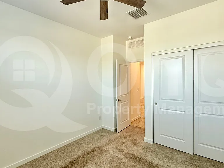 9053 W Agora Ln — Photo 35