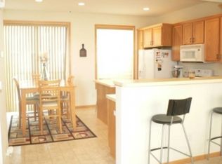 1970 Siefert St, Chaska, MN 55318