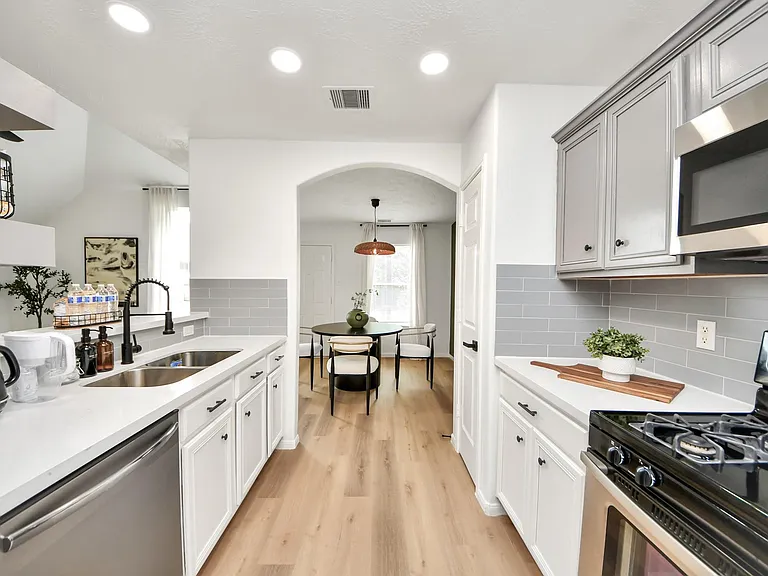 8919 Windfern Trace Dr — Photo 13