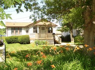 4131 Dutch Mill Rd, Delavan, WI 53115