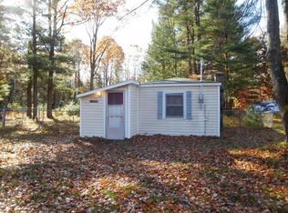 1124 Frank St, Beaverton, MI 48612