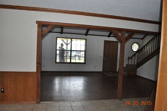 4th image of 1202 NE 75th St