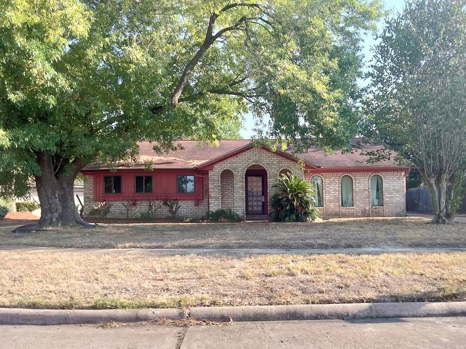 1st image of 14911 Chaseridge Dr