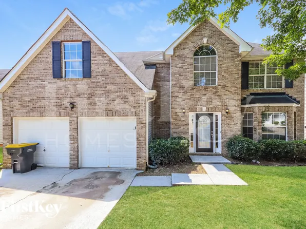 53 Waters Edge Way, Fayetteville, GA 30215