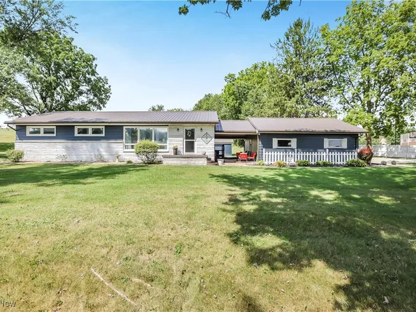 3865 Creamery Rd, Nashport, OH 43830