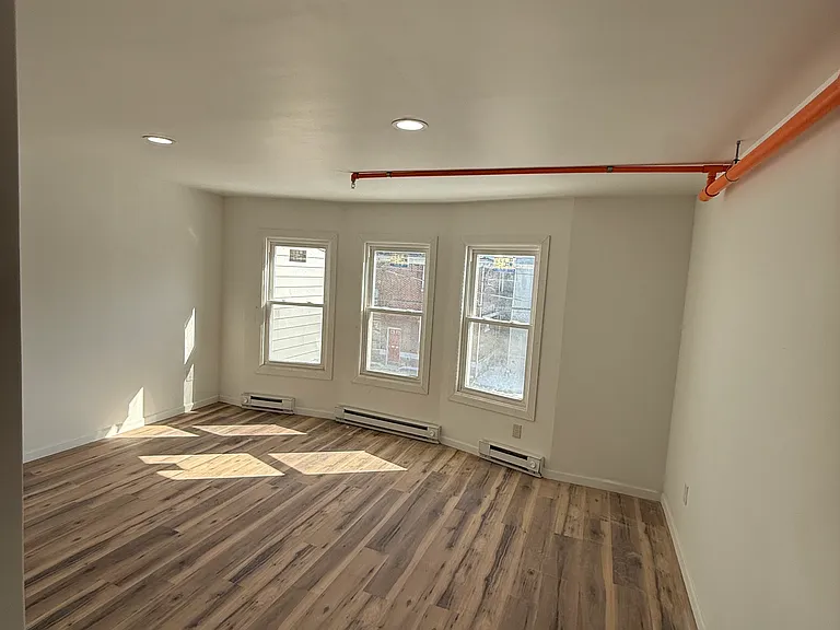 221 Barney St #1 — Photo 10