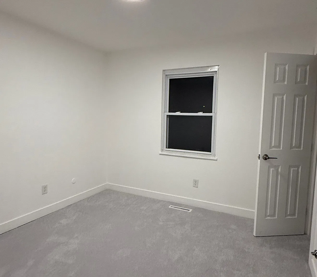 5 bed, 2642 sqft, $800 — Photo 4
