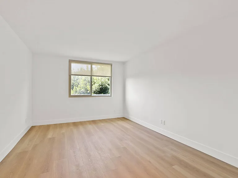 801 2nd Street — Photo 15
