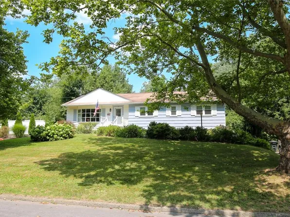 15 Starrow Drive, Newburgh, NY 12550