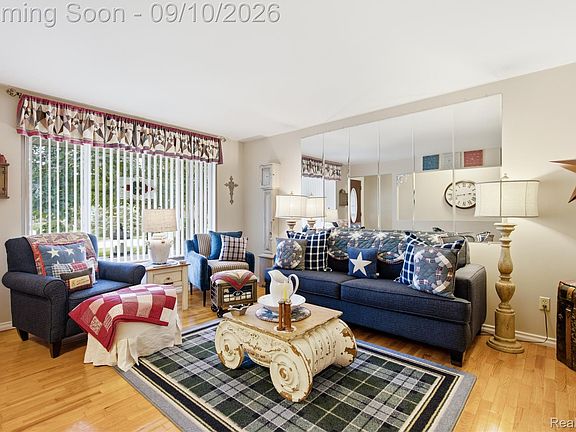 2nd image of 5607 Moceri Ln
