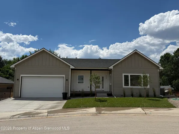 353 Roan Ct, Silt, CO 81652