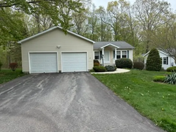 16 Indian Hill Rd #44, Uncasville, CT 06382