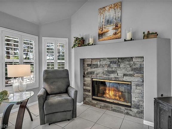 4th image of 6954 Emerald Springs Ln