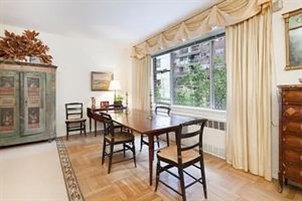 Sold by Douglas Elliman | media 15