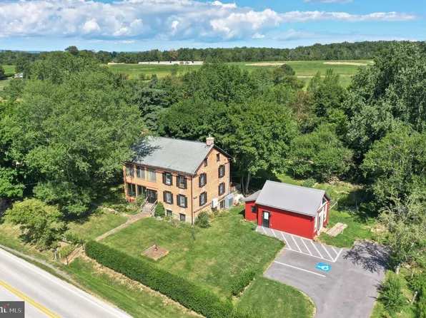 105 Goldenville Rd, Gettysburg, PA 17325