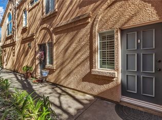 25144 Steinbeck Ave Unit F, Newhall, CA 91381