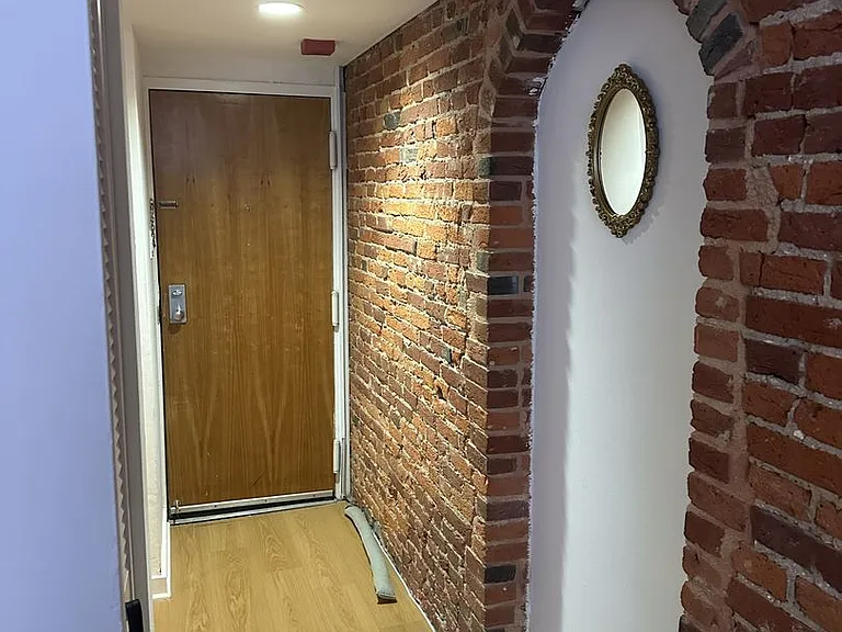 24-30 S Bank St #208 — Photo 15