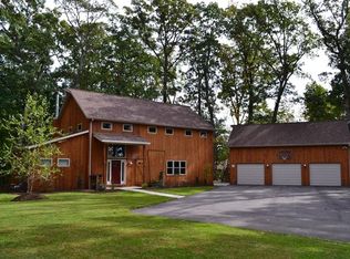 2040 Powell Rd, Cranberry Twp, PA 16066