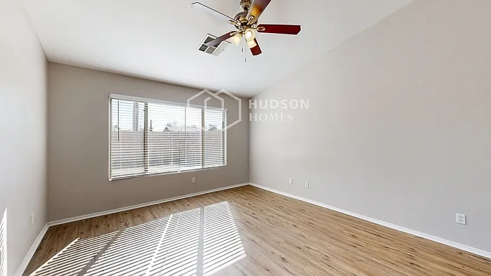 7123 N 77th Dr — Photo 13