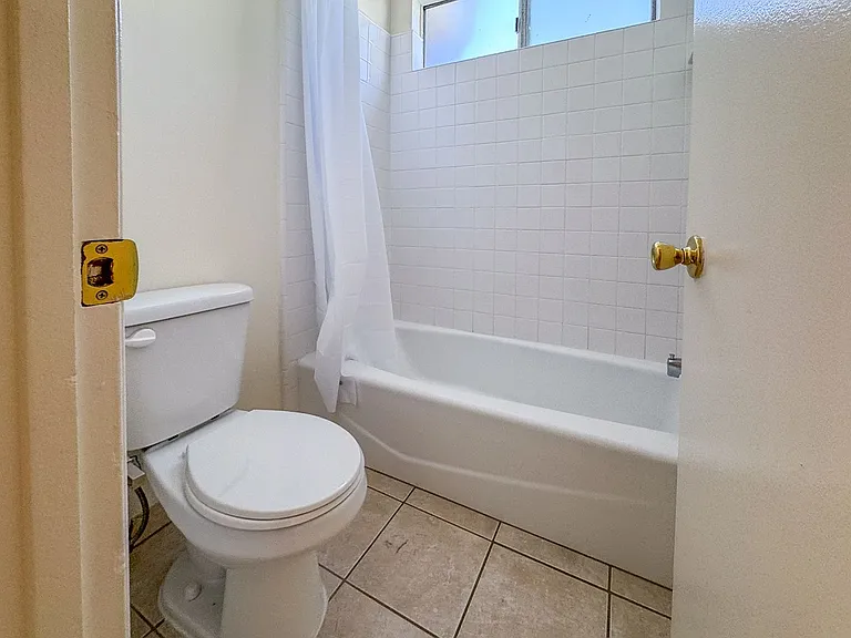 1755 Purdue Ave. — Photo 55