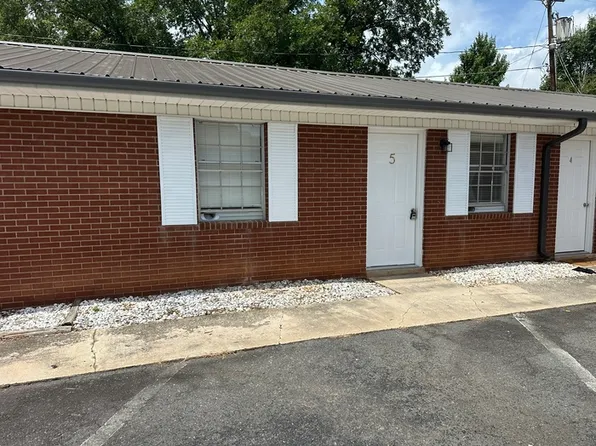 516 E Charles St #5, Matthews, NC 28105