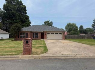 12 Tahoe Ct, Cabot, AR 72023