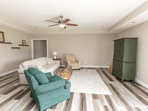 5th image of 604 Tristan Ln