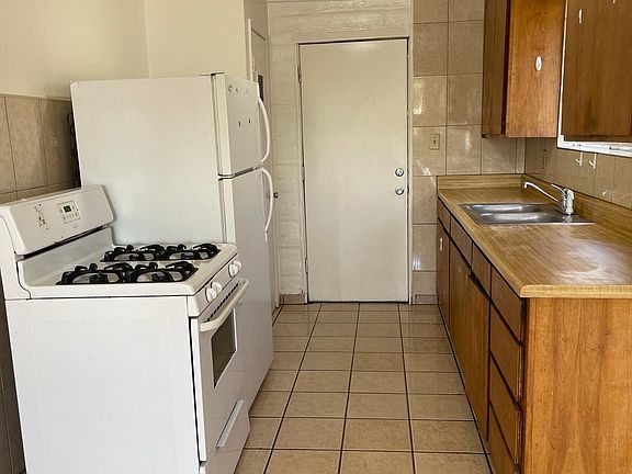 2nd image of 4910 S 13th Ave
