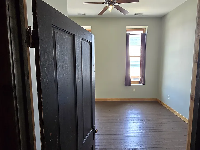 425 1/2 Main St #1 — Photo 5