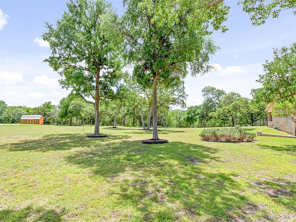 219 Fairway Dr, Gatesville, TX 76528 MLS 215500 Zillow