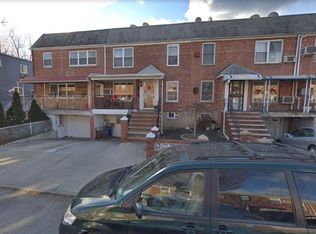 19412 Station Rd #2, Flushing, NY 11358