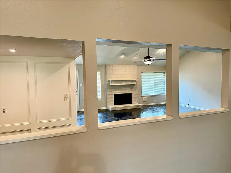 2931 Pasture Ln — Photo 24