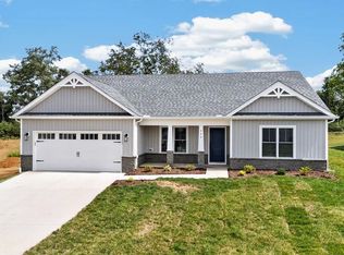 220 Langley Dr, Waynesboro, VA 22980