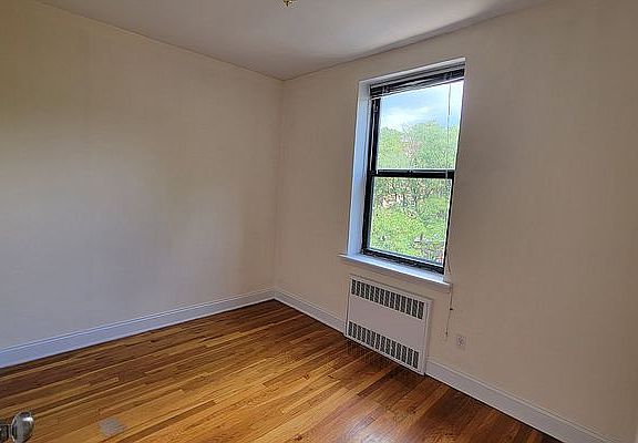 5th image of 83-10 118th St #4D