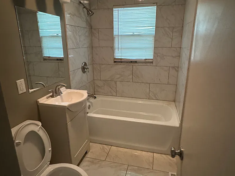 4812 Cleveland Ave — Photo 5