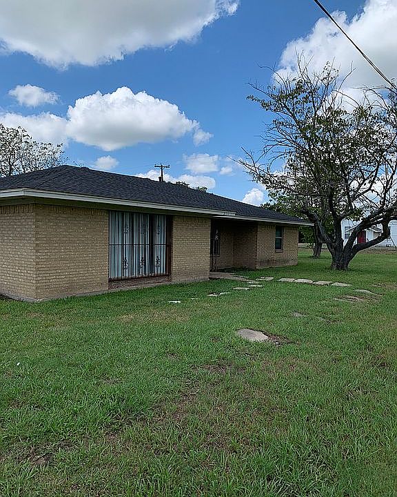 1st image of 213 S Trinity Ave