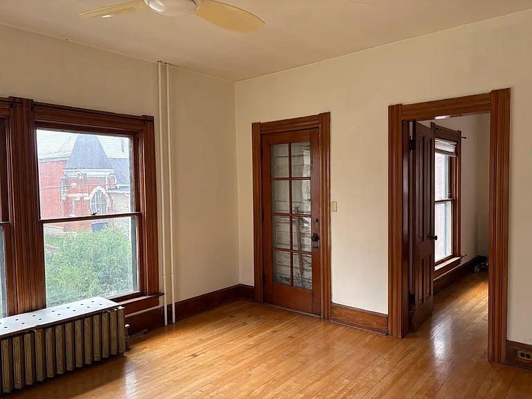 717 Cass St — Photo 9