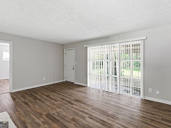 3rd image of 3415 Homera Pl