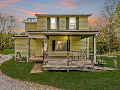 114 Post Office Rd, Dilliner, PA, 15327