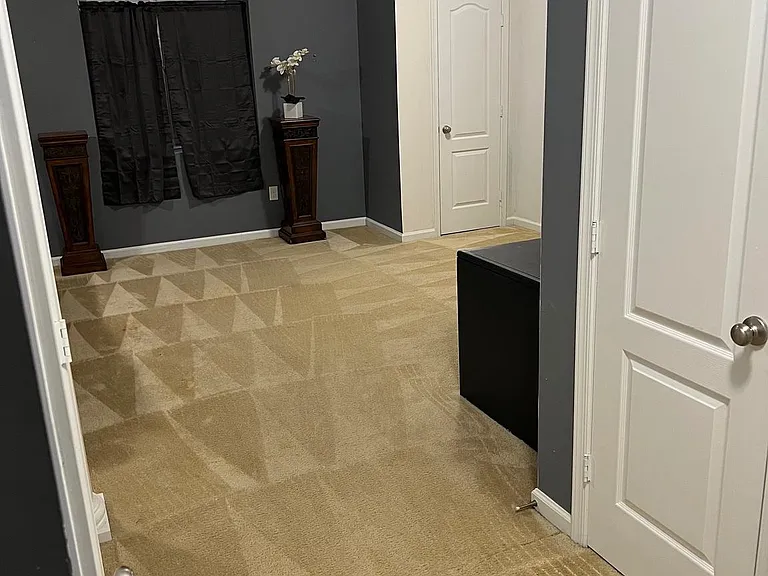 1116 S Olmsted Pkwy — Photo 39