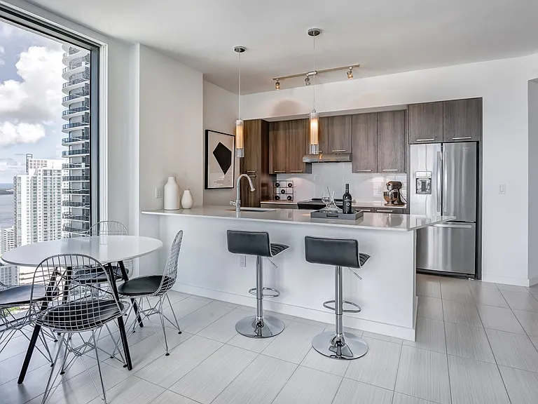 Solitair Brickell Apartments — Photo 10