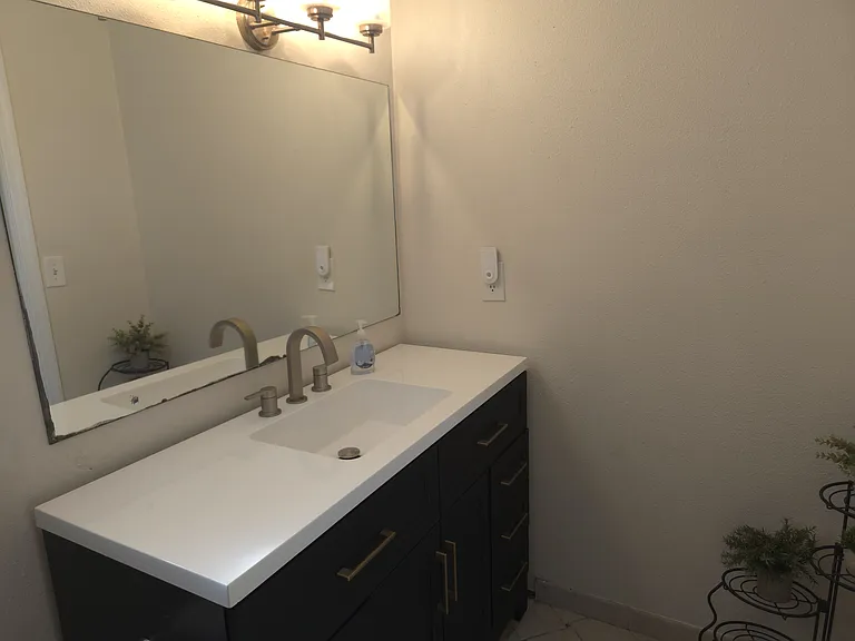 3165 Phlox Dr — Photo 11