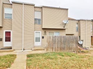 11233 Calico Dr, Kansas City, MO 64137