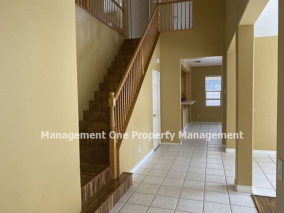2nd image of 13138 Honeylocust Ave