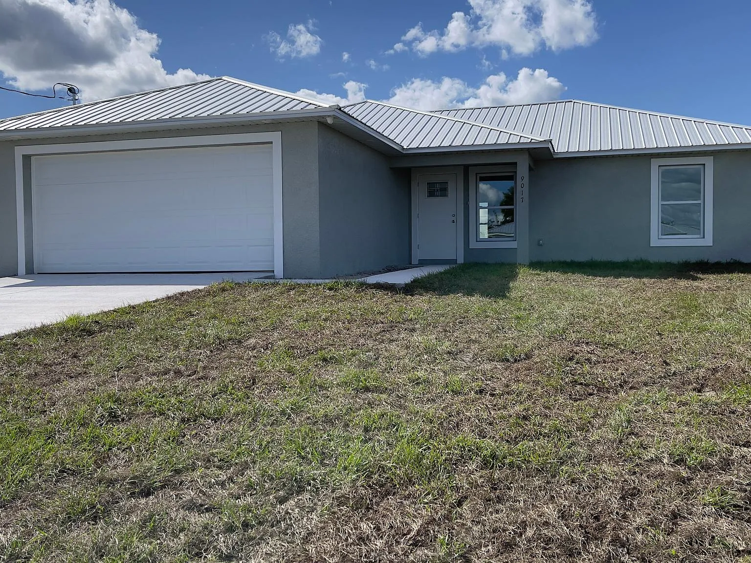 9017 Maywood Cir — Photo 1