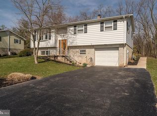 2561 Danielle Dr, Dover, PA