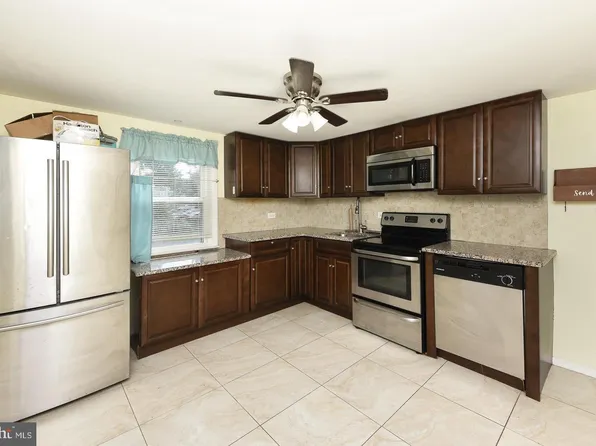 541 Highland Ave, Feasterville Trevose, PA 19053