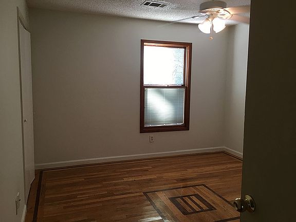5th image of 2658 Hummingbird Dr