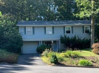 111 Forest Rd, Pottsville, PA 17901