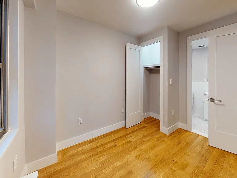 50 W 97th St #2W — Photo 22